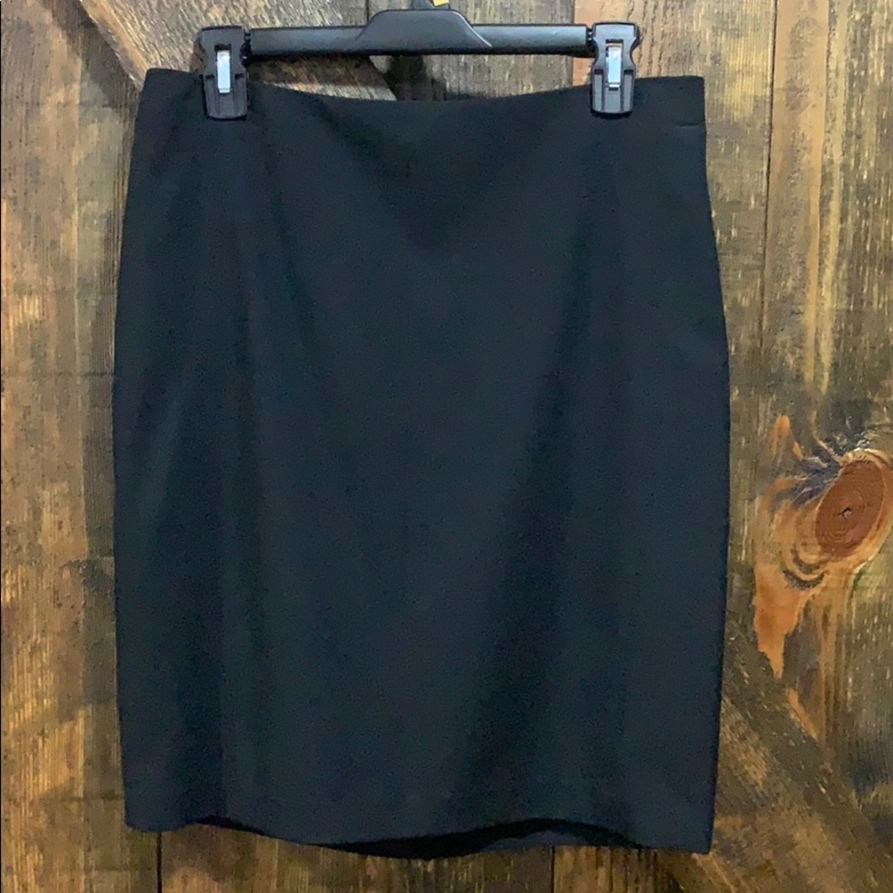 The Limited size 6 Black Pencil Skirt